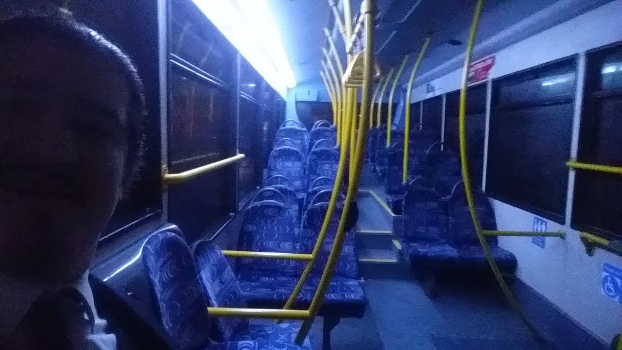 Rare 'single-door' bus in London! 😀🚌👌