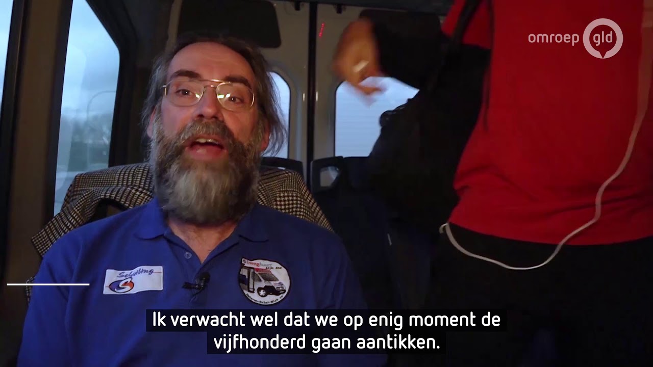 Buurtbus Heteren past route aan: 'niemand stapte in op de dijk.'