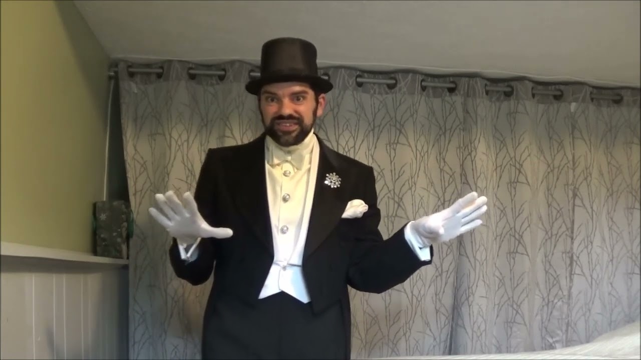 Tuxedos 101 (White tie do's and don'ts)