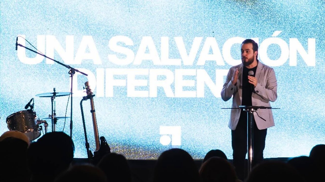Una Salvación Diferente | Gualo Salinas | #iglesiacentral