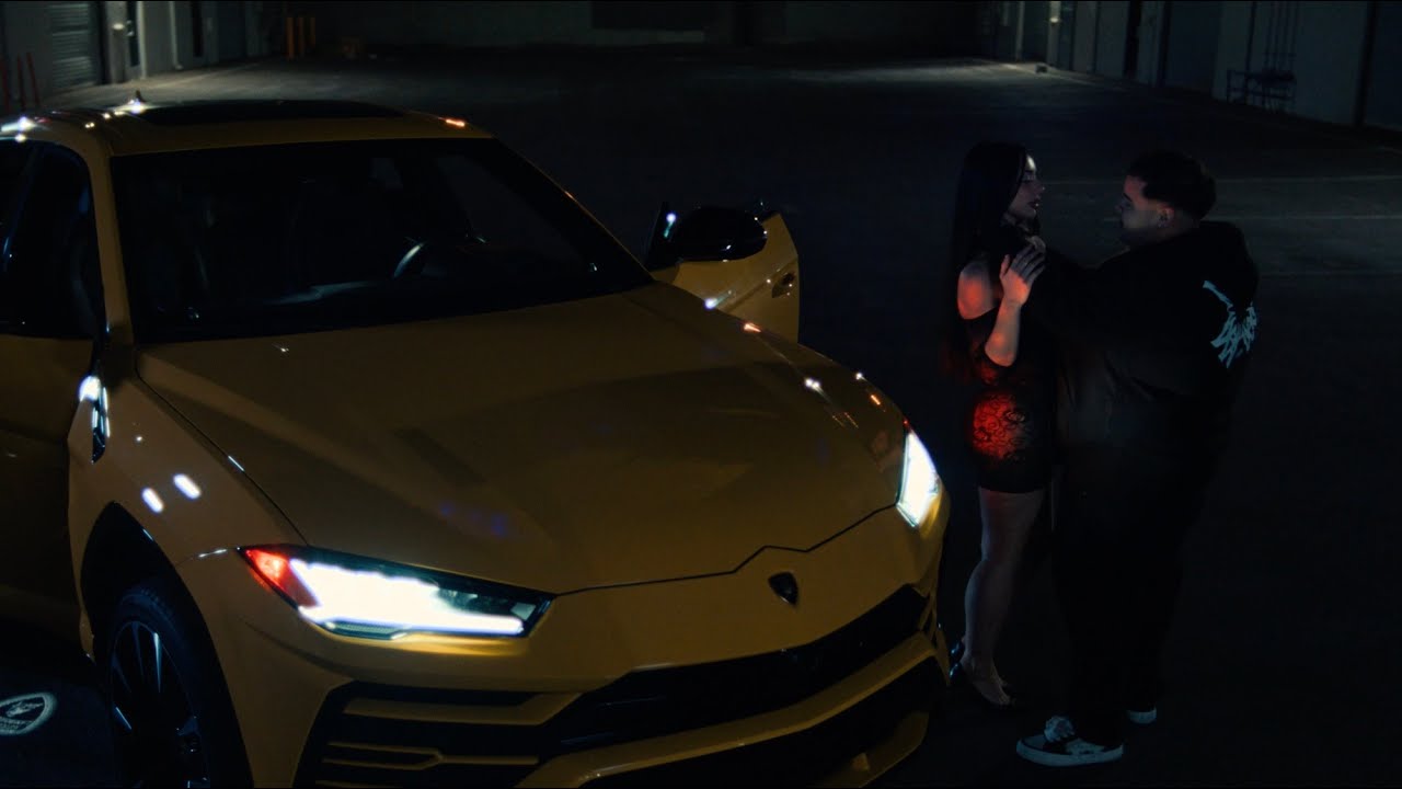 FloyyMenor - BAYAMÓN (Video Official)