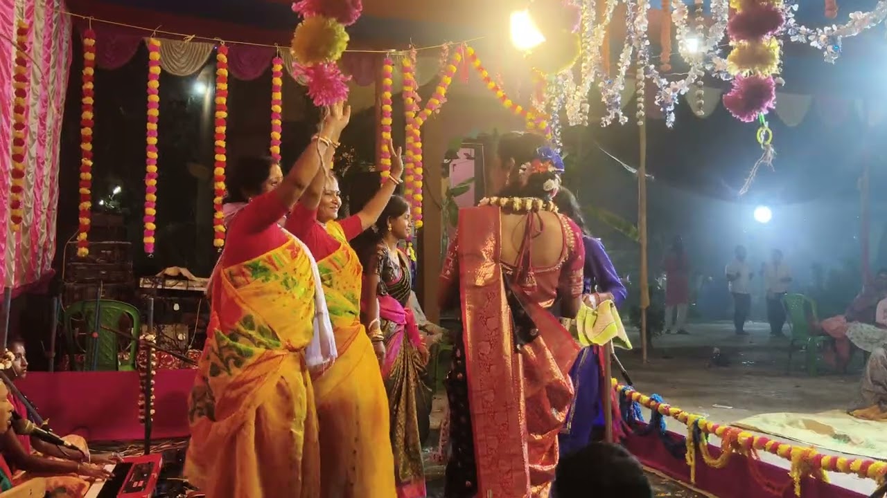 কীর্তনীয়া শ্রাবন্তী মাইতি 