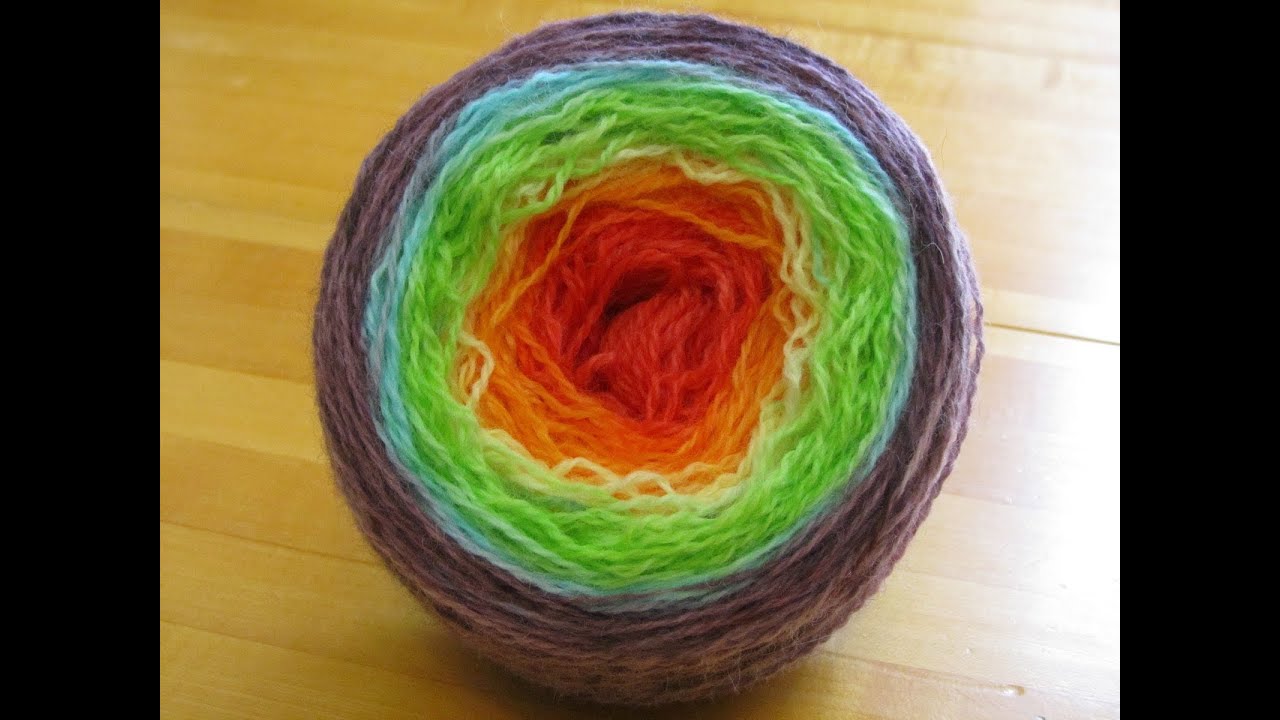 How to Dye Self Striping Yarn: Handpainting a Pre-Knit Blank with KoolAid