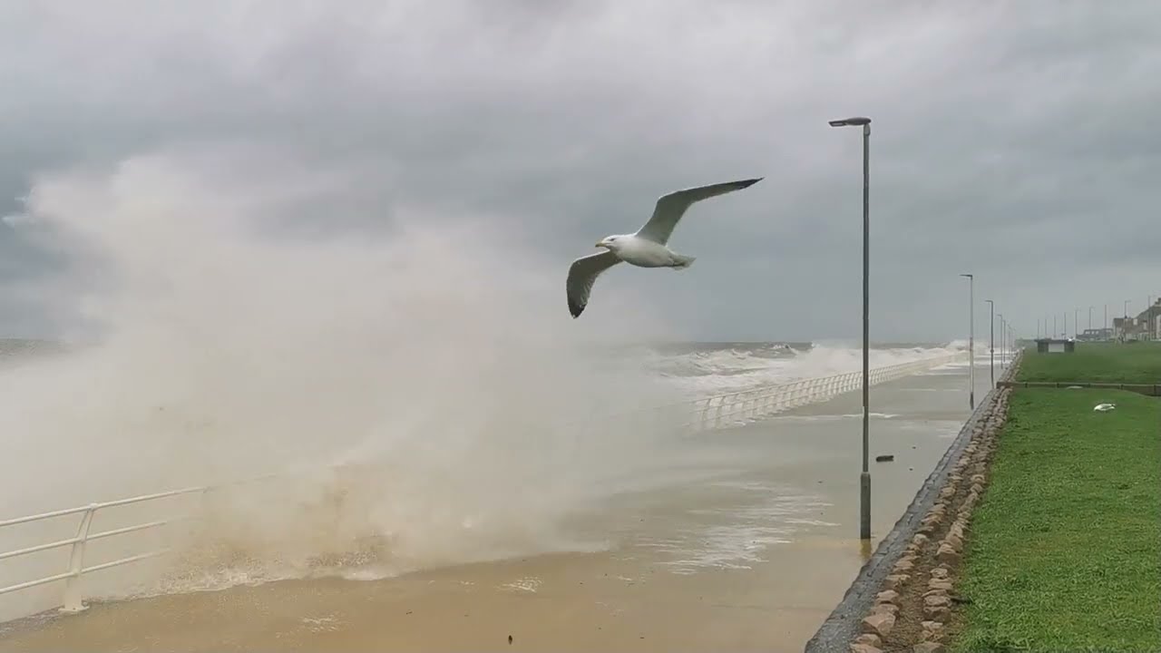 Storm Pierrick - Hits North Wales Coast - We Had To Go Quick! To Escape The Floods