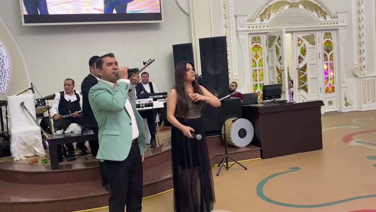 Yegane Zahidqizi Ay Eyvandaki
