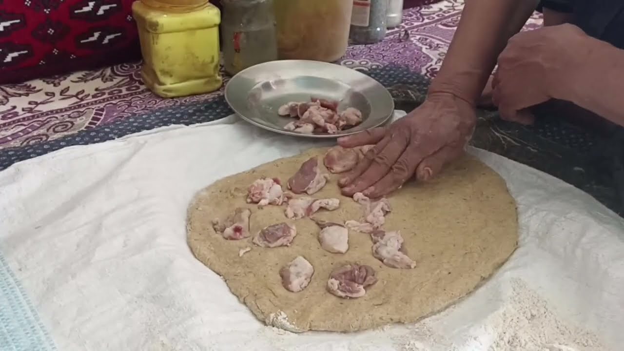 A different recipe for cooking komach, a simple and delicious dish