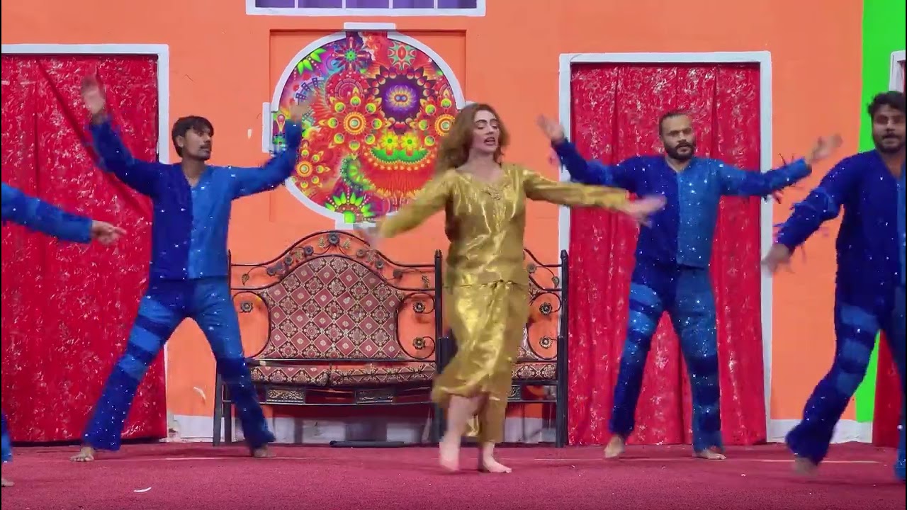 Zara khan mujra