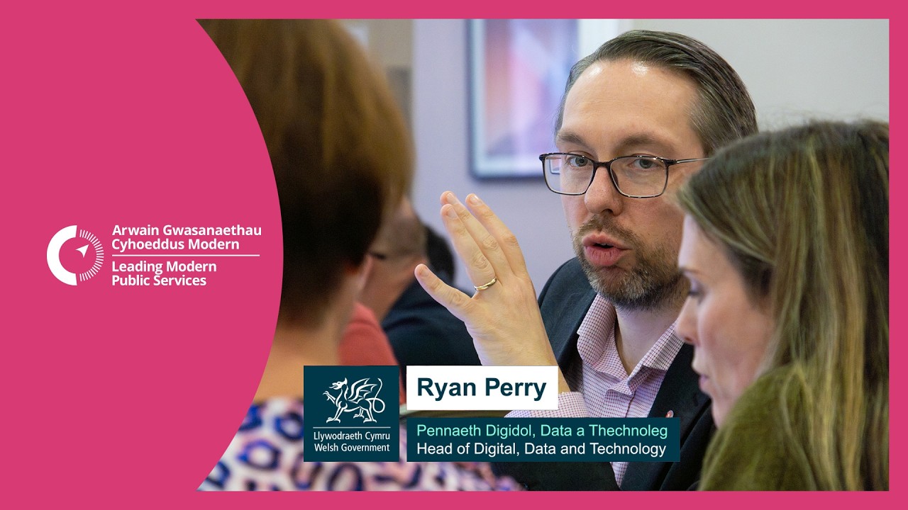 Arwain gwasanaethau cyhoeddus / Leading modern public services - Ryan Perry