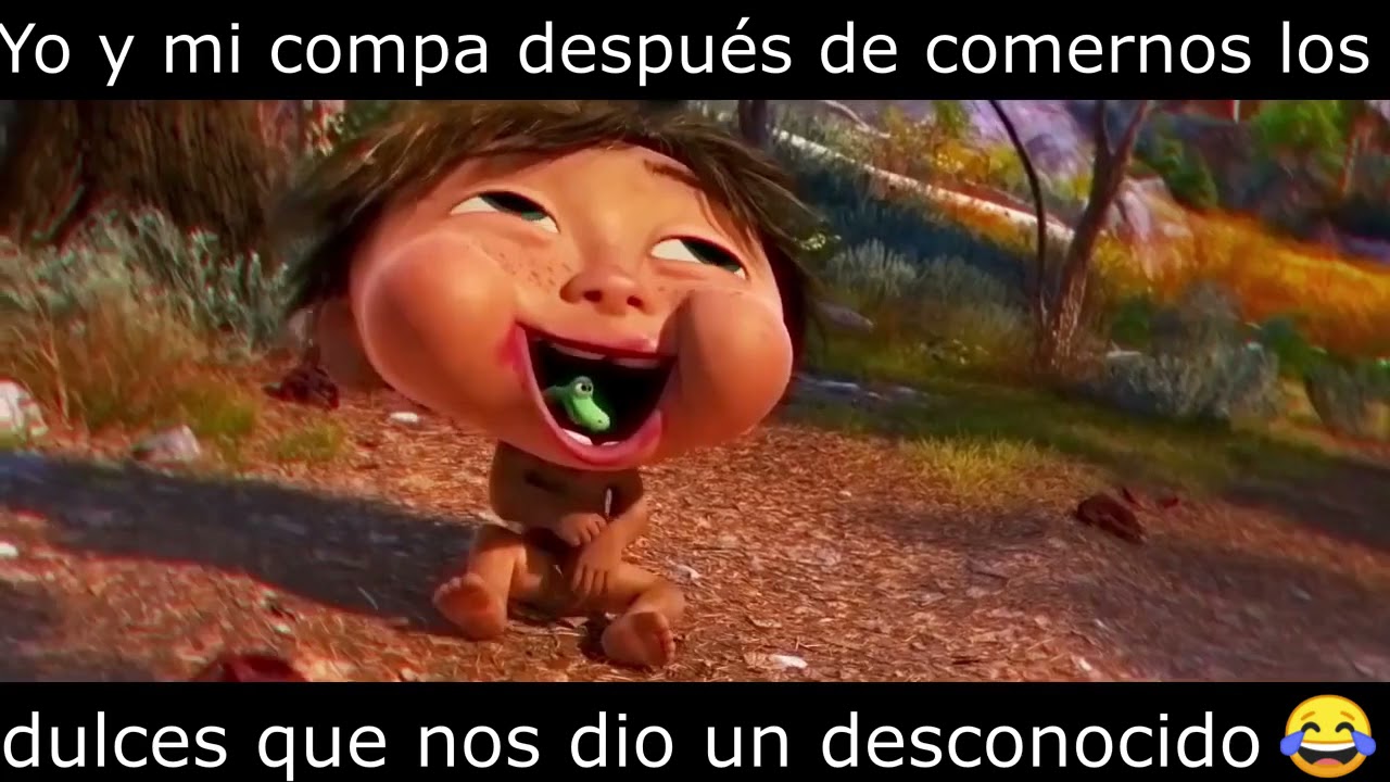 Mi compa y yo despu&eacute;s de comernos los dulces que nos dio un desconocido🥴🤪