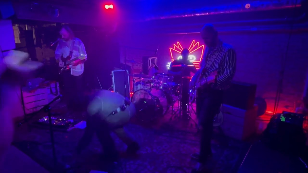 Izzy & Black Trees / Klub Desdemona / Gdynia / 13.03.2026