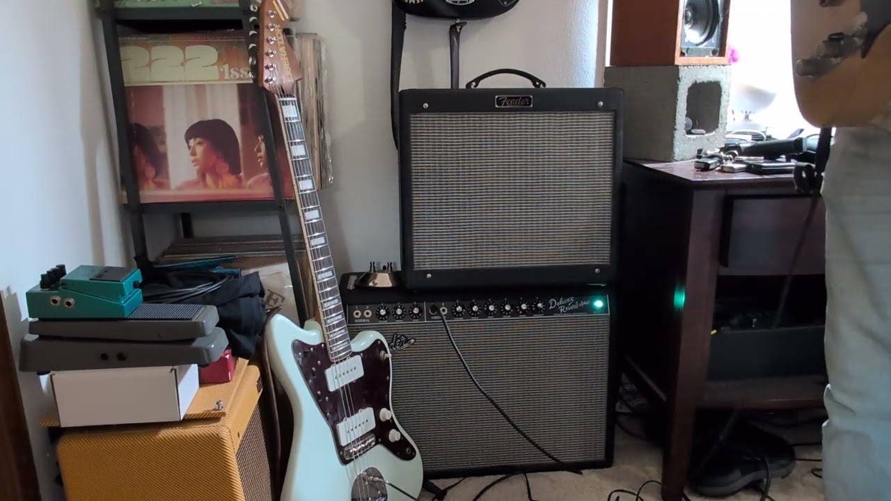 65 Deluxe Reverb RI (handwired) vs Blues Jr. - Strat, Tele, Jazzmaster, Tele Deluxe HH (humbuckers) 