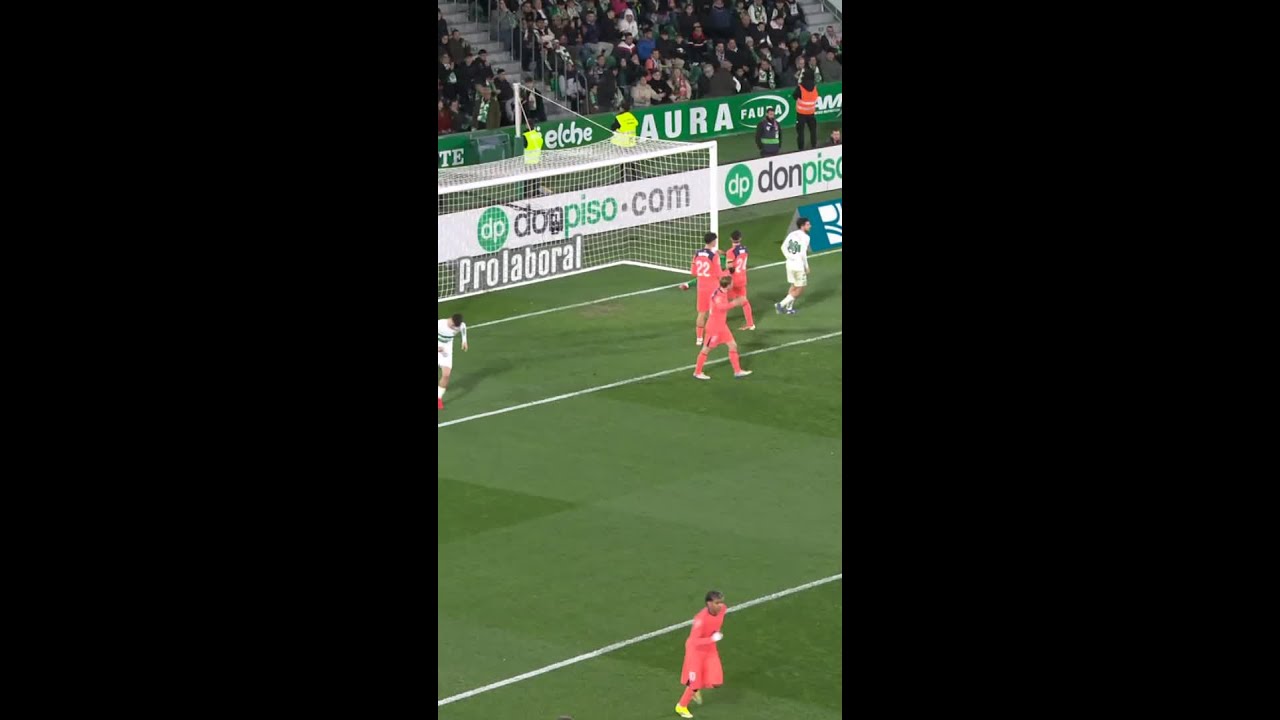 ELCHE CF 1 - 3 FC BARCELONA | RESUMEN LALIGA EA SPORTS