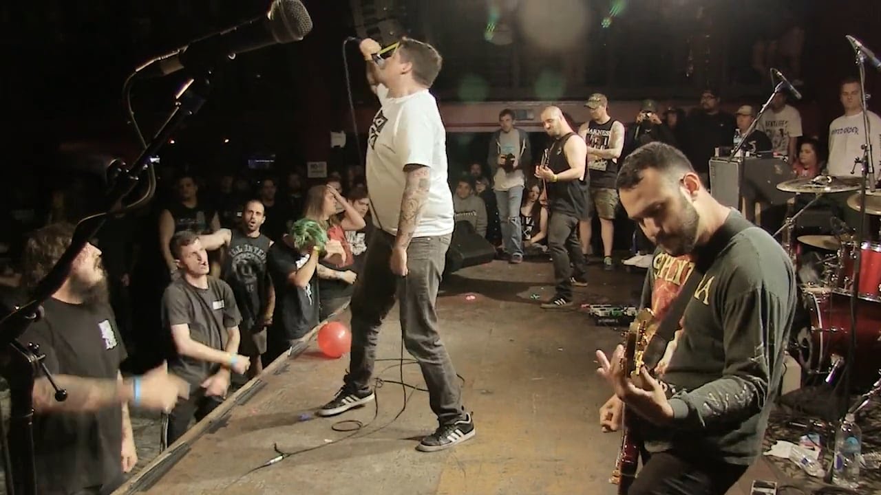 [hate5six] Disgrace - May 29, 2016