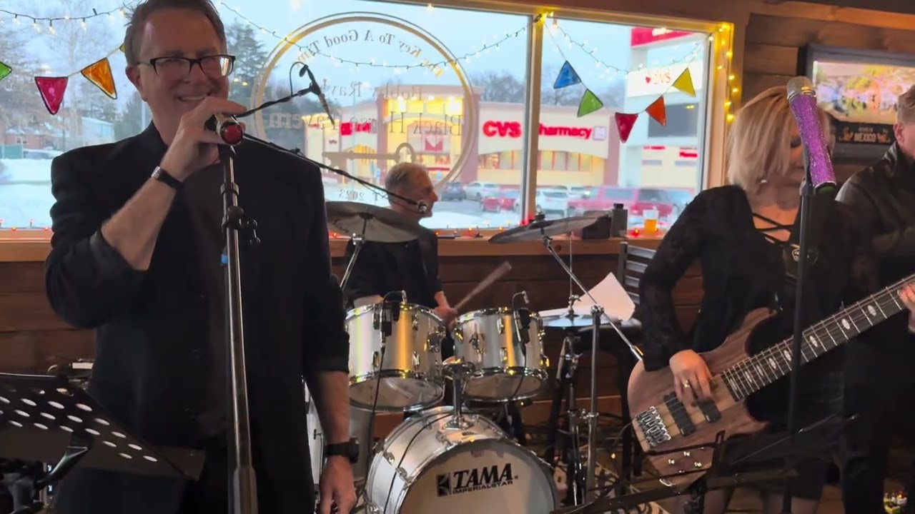 Doobie Hits Live: The Fabulous Zephyr Band Unleashes at Black Horse Tavern!”