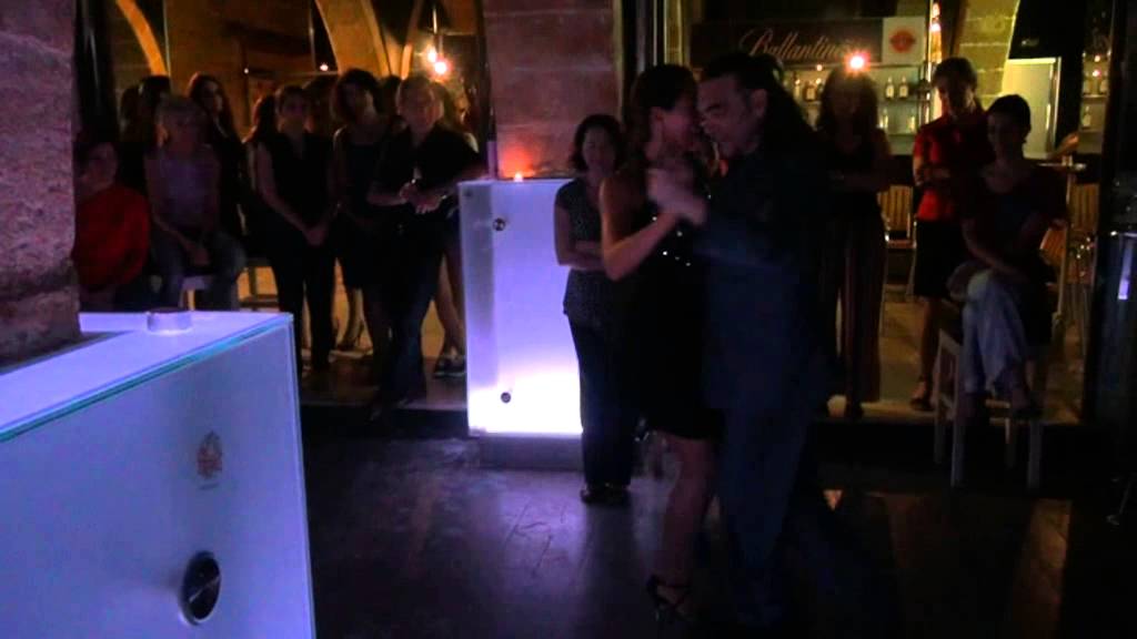 Alejandra Sabena y Antonio Rufo en Milonga del Vaporcito del 1/6/13