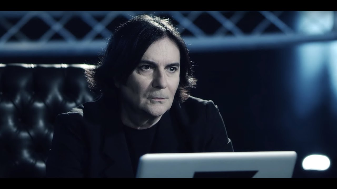 Renato Zero - Chiedi -  Official Videoclip (Album Alt - 2016)