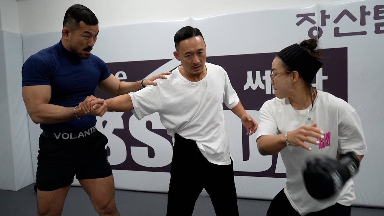 여자한테 맞으면 아플까?