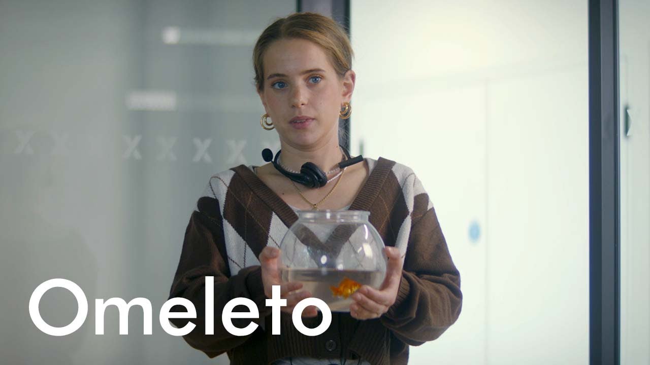 WALKING FERNANDO ft. Javier Bardem | Omeleto Comedy