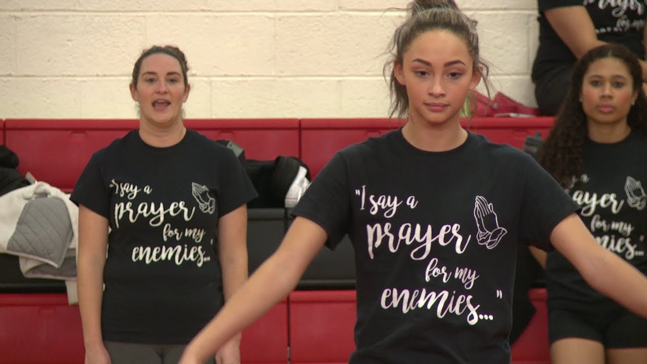 Fitch's Amara Robinson: from broken back to all-state cheerleader