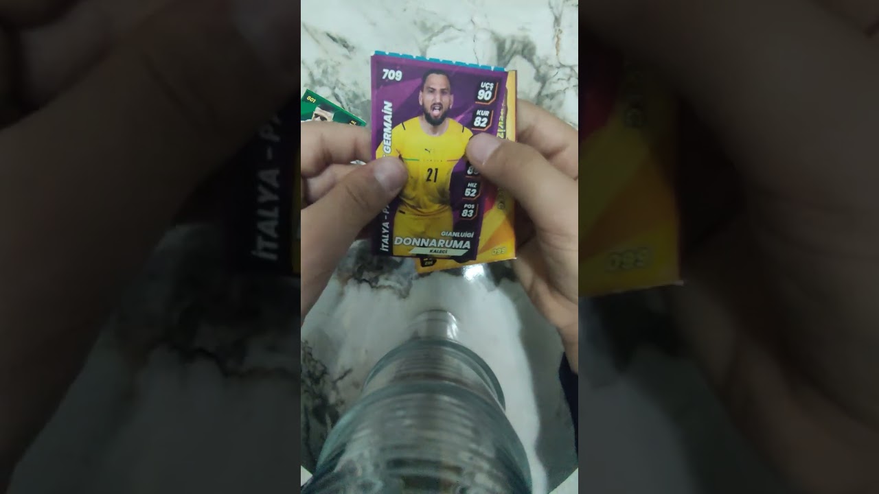 Futbolcu kart açılımı yaptım çok iyi şeyler çıktı