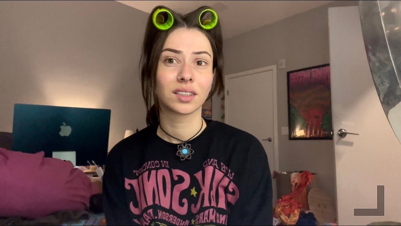 getting ready for Coachella the night before (stressed)