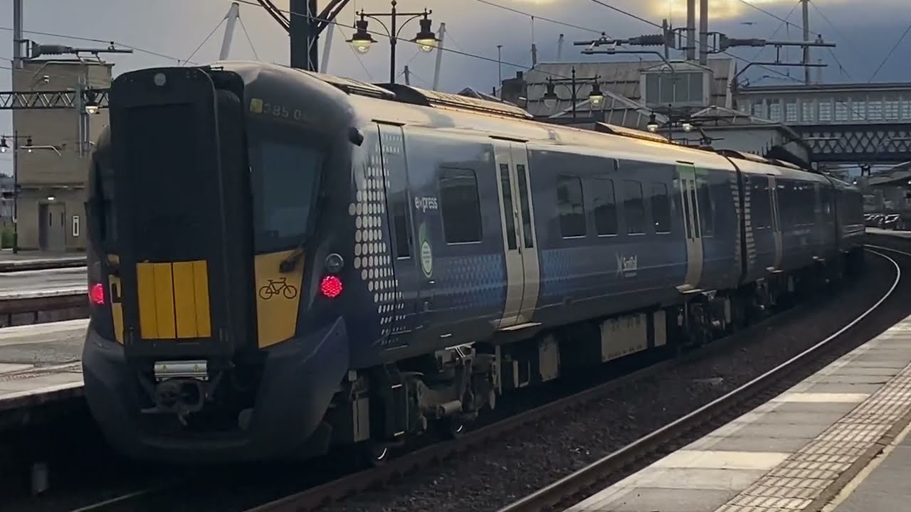 Trains at Stirling 
