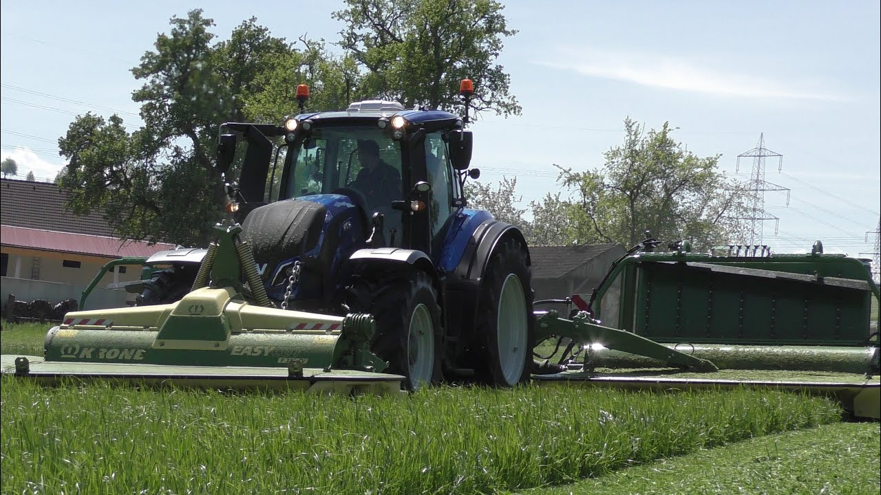 Gras Mähen 2021 | 1.Schnitt | Valtra T234 | Krone B1000 | Ersteinsatz