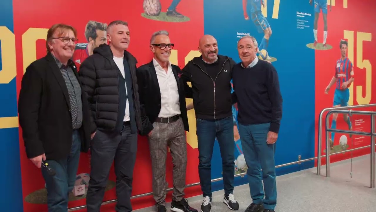 FCB Legendengang, Einweihung im Shopping Center St  Jakob Park