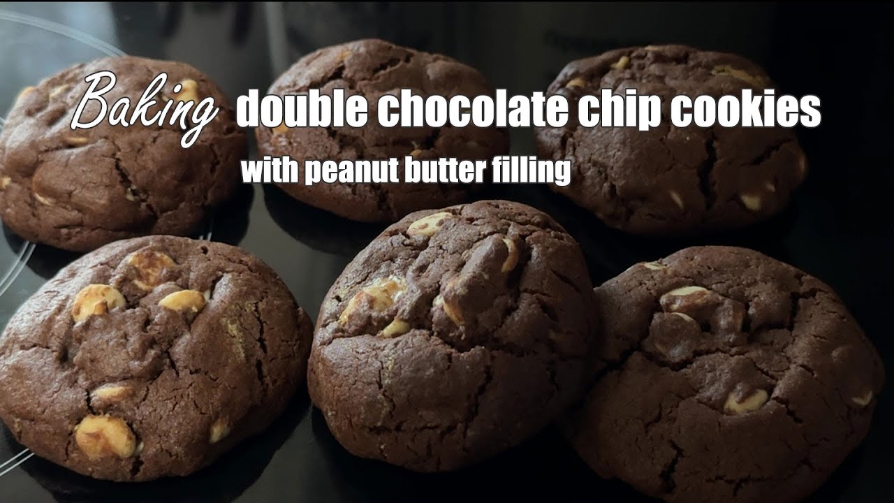 Baking Peanut Butter Double Chocolate Chip Cookies - soft, chocolatey with yum peanut butter filling
