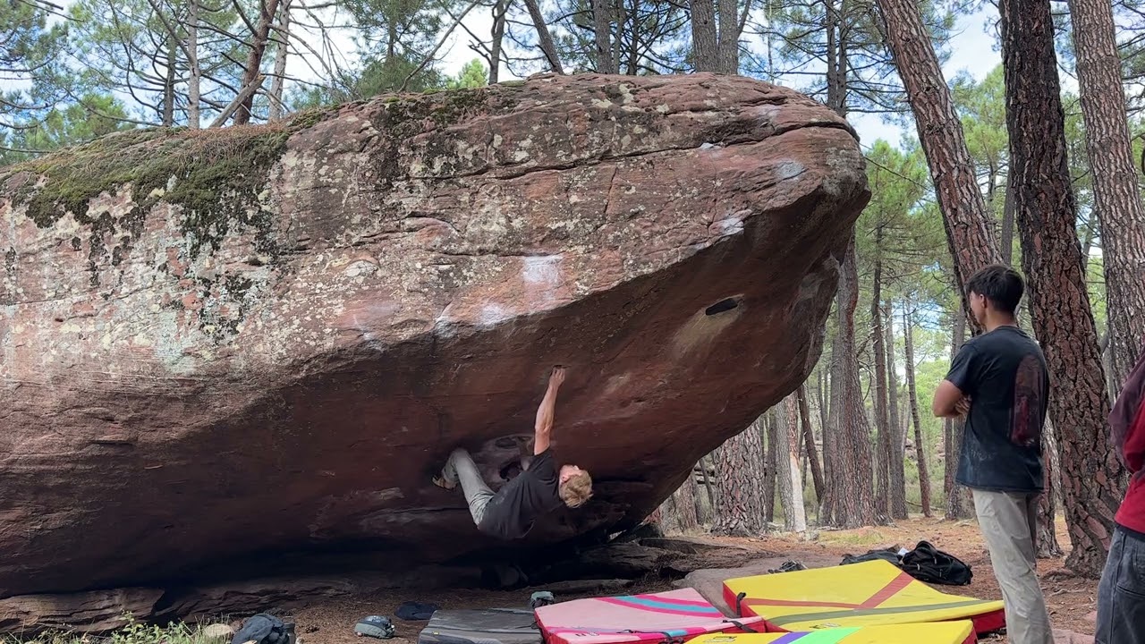 Cosmos 8a Techos, Albarracin Spain