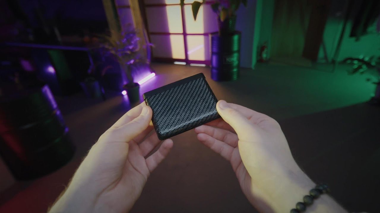 Millennium: a beautifully slim carbon wallet