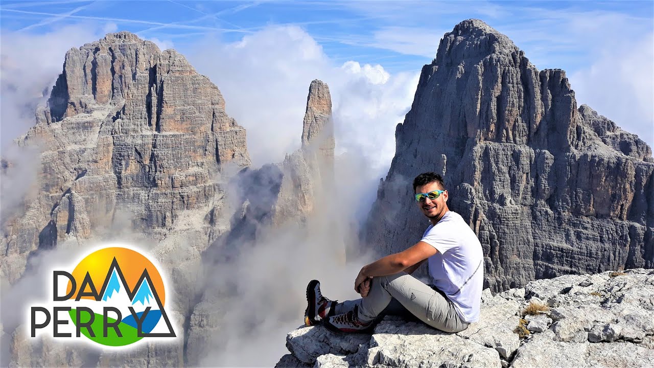 UN SALUTO DA CIMA MARGHERITA: DOLOMITI DI BRENTA-MOLVENO-RIFUGIO PEDROTTI.