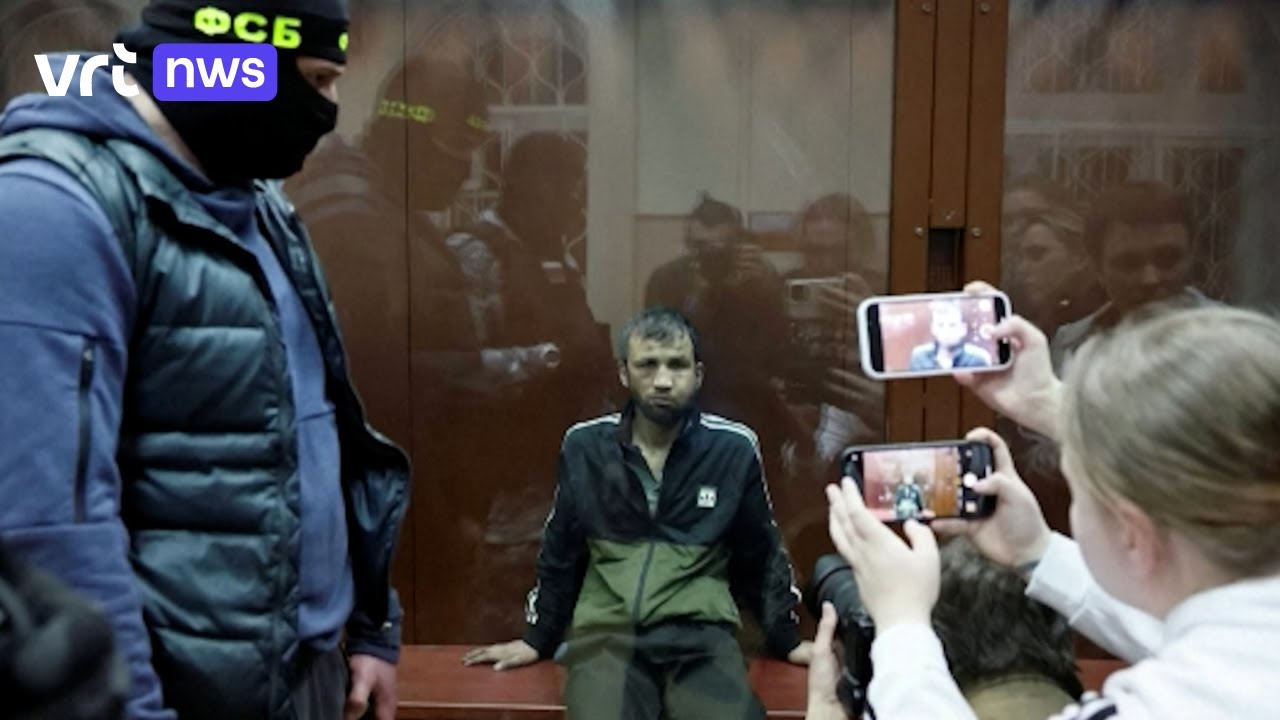 Gehavend en bebloed verschijnen terreurverdachten voor rechtbank, Rusland rouwt