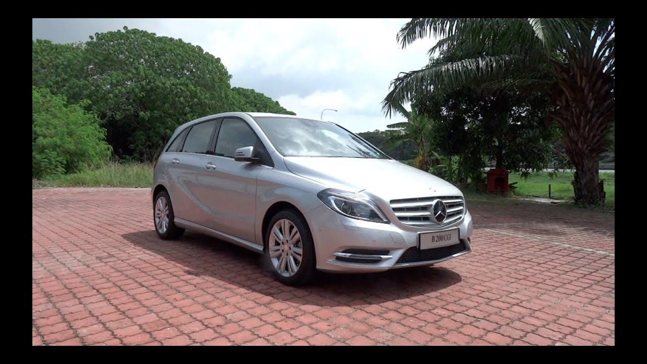 2014 Mercedes-Benz B 200 Start-Up and Full Vehicle Tour