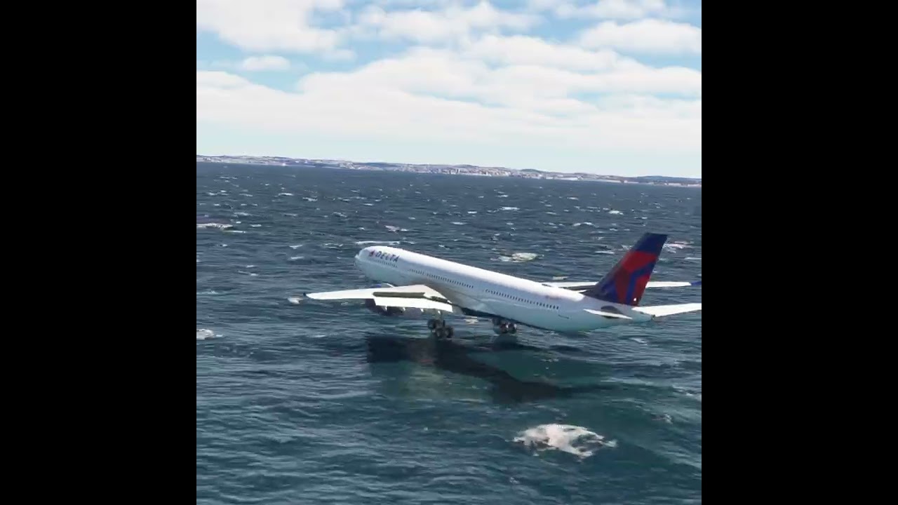 Airplane Emergency Landing in the open sea EP272