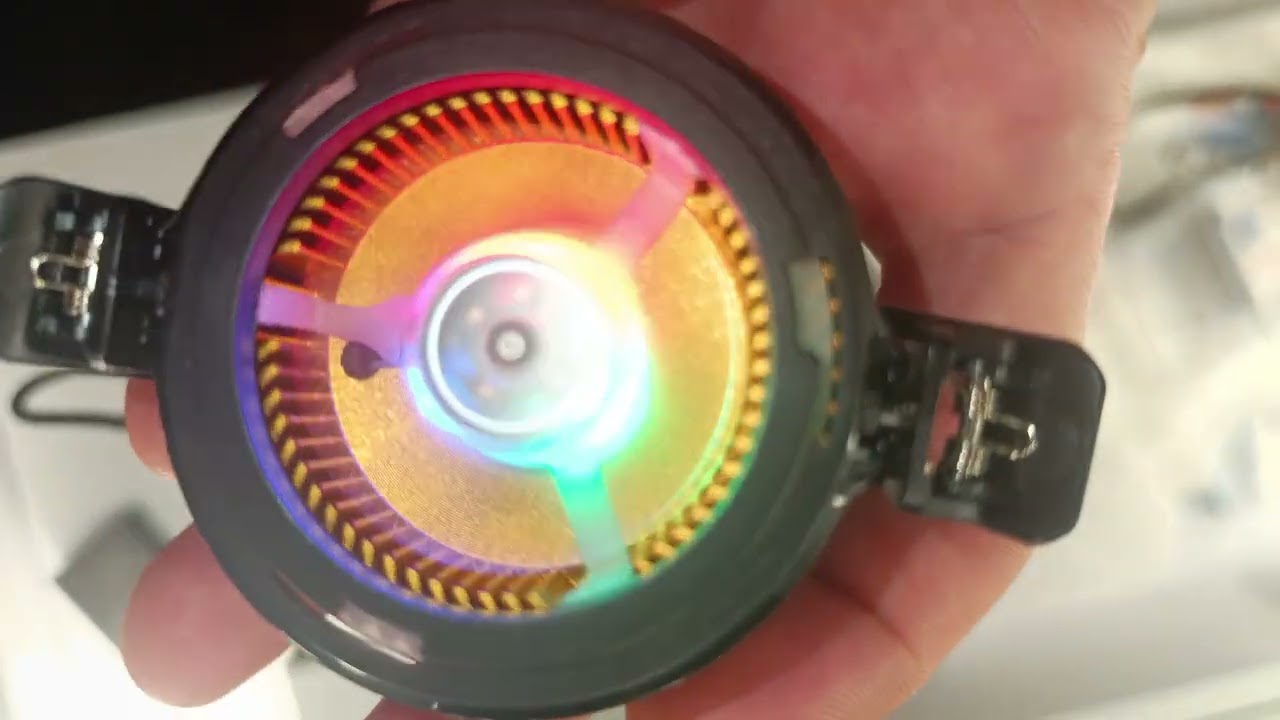 Портативный LED кулер memo играй и охлаждай