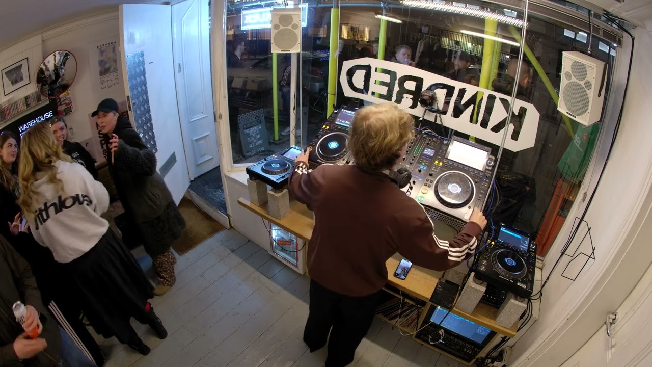LEWIS TAYLOR | Kindred Radio