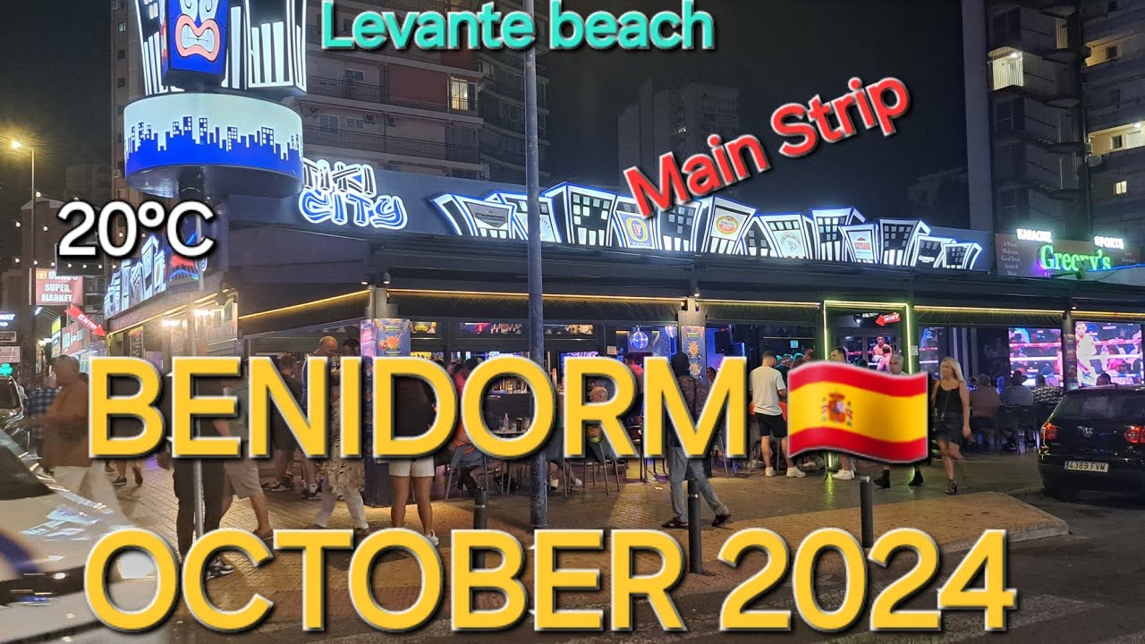 BENIDORM AUTUMN NIGHT WALK 🇪🇸 OCTOBER 2024 | Levante Beach to Calle Gerona #costablanca #uk