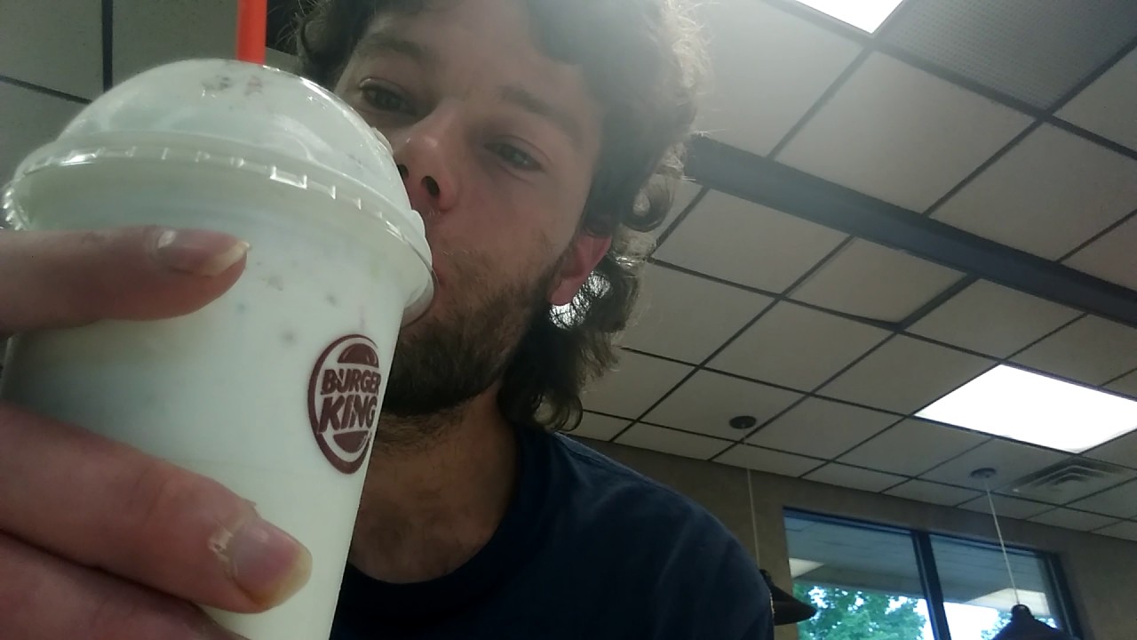 Trying Burger King Lucky Charms milkshake review