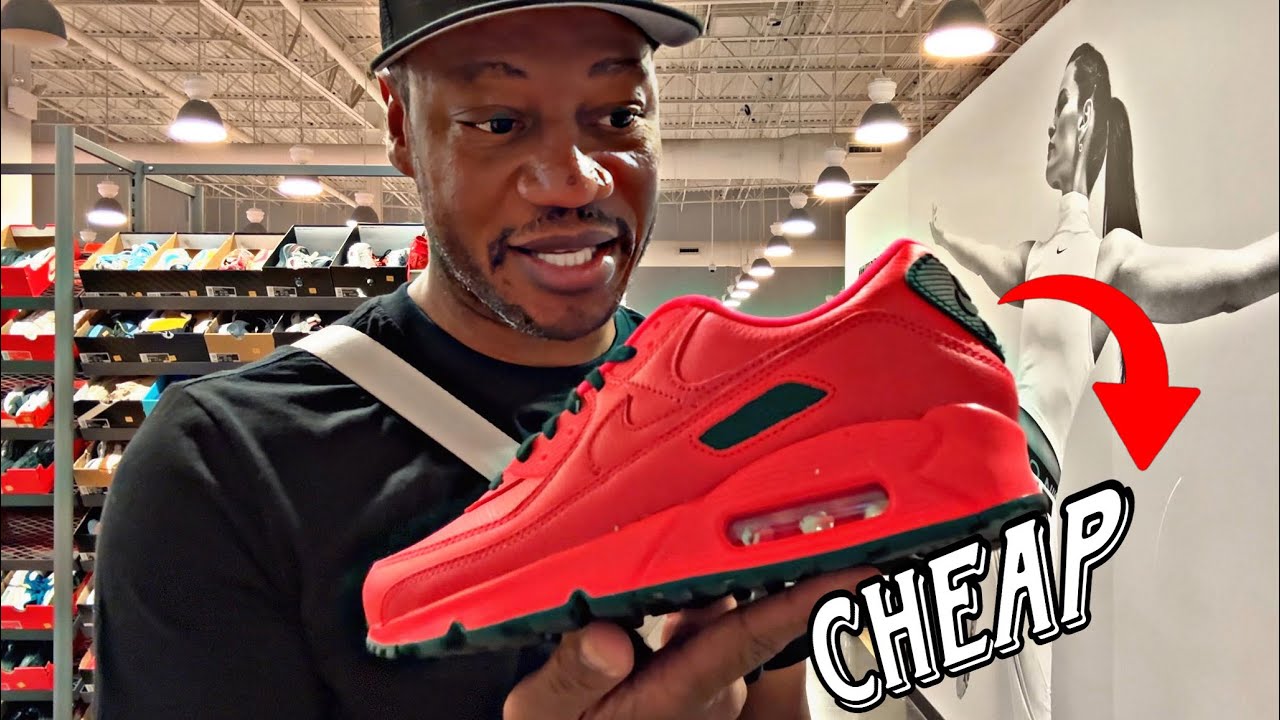 Surprising Finds at Nike Clearance Store: Tons of Nike ID&rsquo;s FOR CHEAP!!