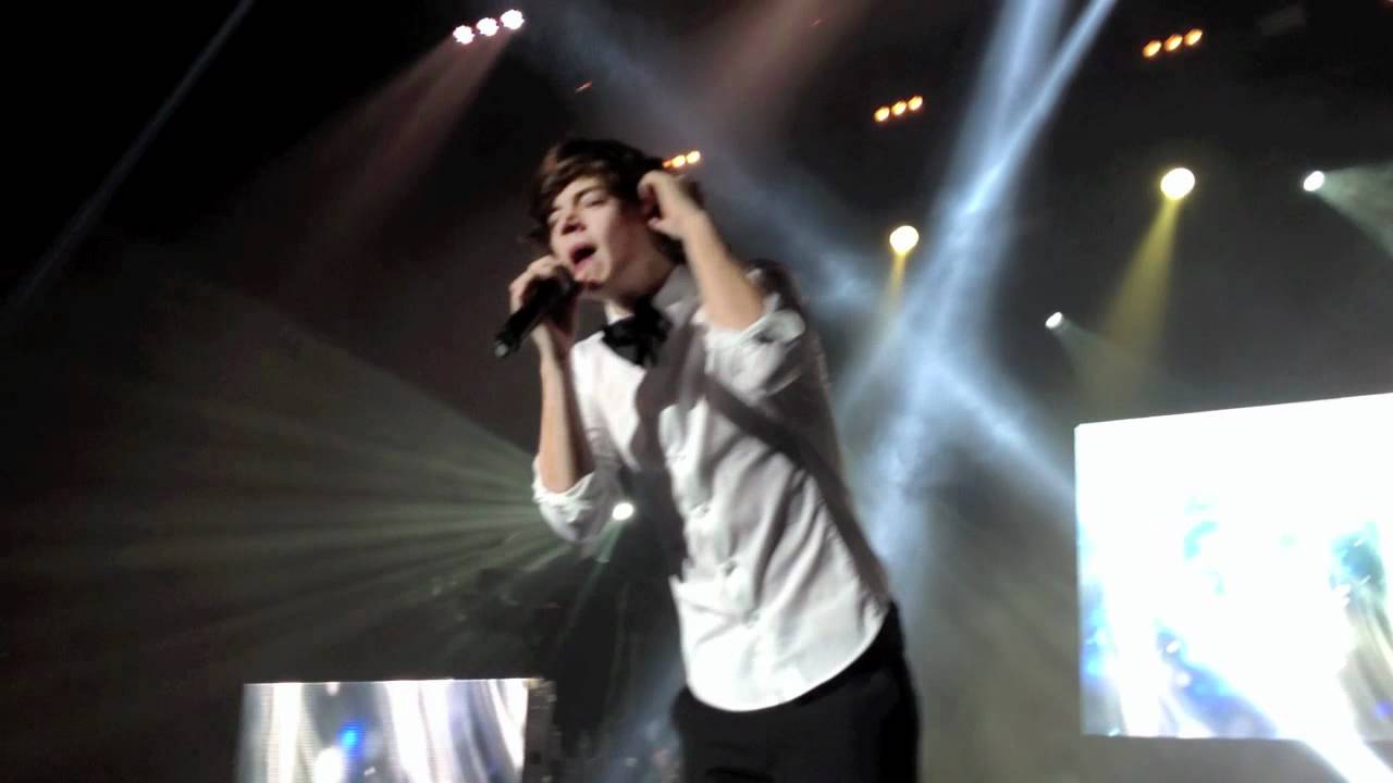 One Direction - I Want [Mexico City 05/06/2012]