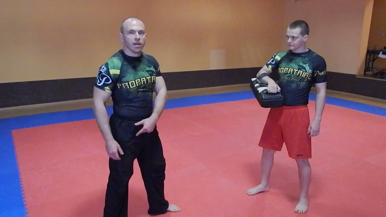 Trening kopnięć. Jak mocno kopać High kick / Mawashi geri jodan