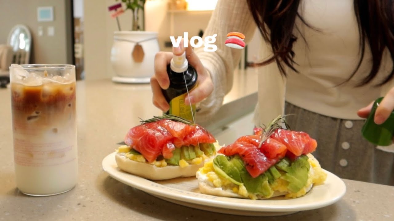 vlog | 통삼겹 김치찜과 대왕 고추 튀김🌶 브런치로 연어 샌드위치, 얼큰한 꽃게탕 레시피, 도시락으로 데리야끼 덮밥과 귀여운 치즈 동그랑땡전 만들며 보낸 일상