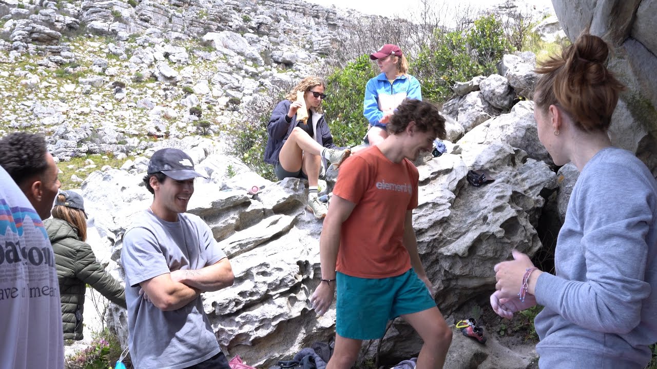 A Squad Takes On Echo Valley