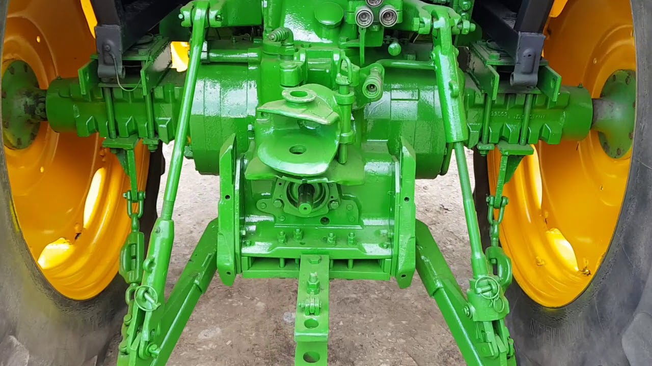 John Deere 2130 Test