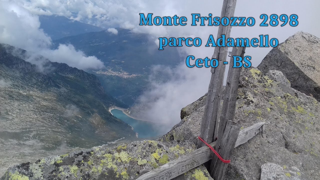 Monte Frisozzo 2898 Gruppo Adamello panoramica