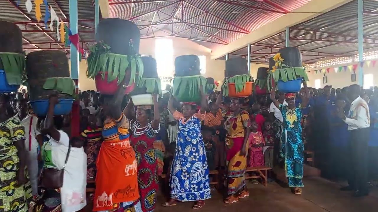 AHO UMUKAMA YAGARUKANA SIYONI! ES'INGENE BIHIMBAAAYE WOHORA URARABA!!!