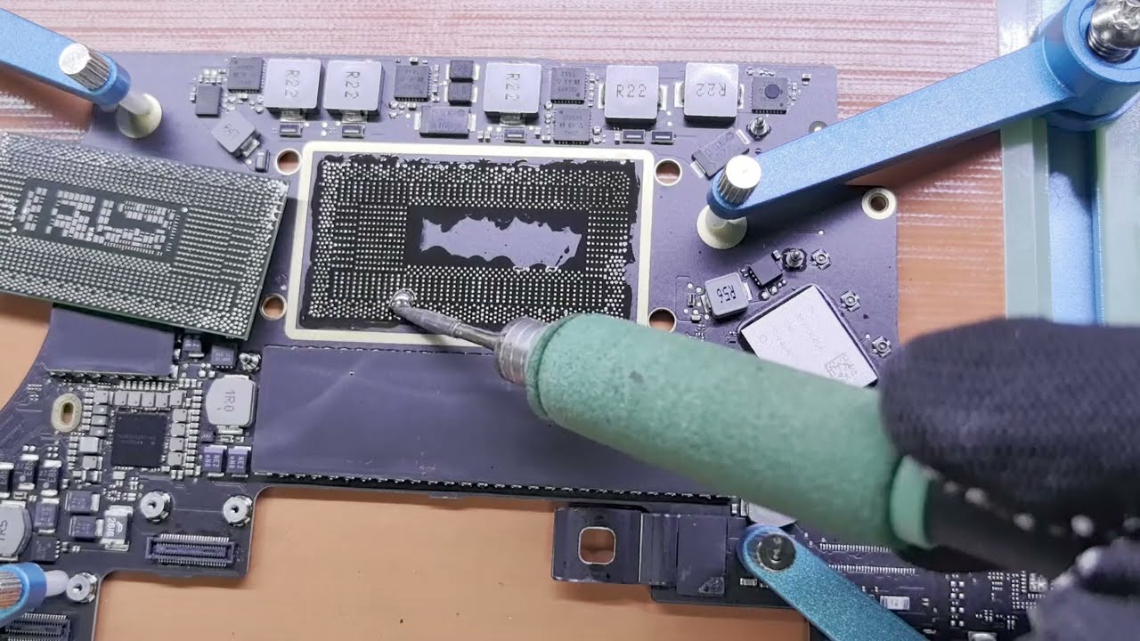 How to replace the CPU step by step