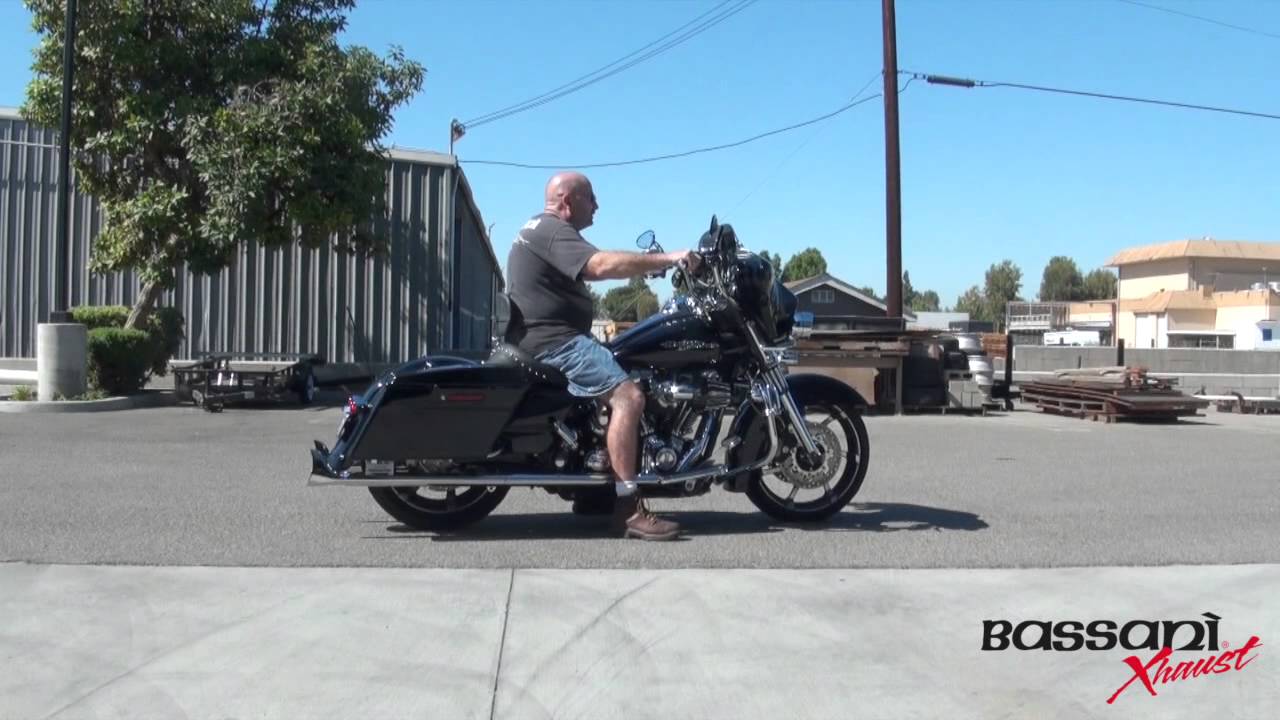 Fishtail Mufflers for Harley Bagger by Bassani Xhaust