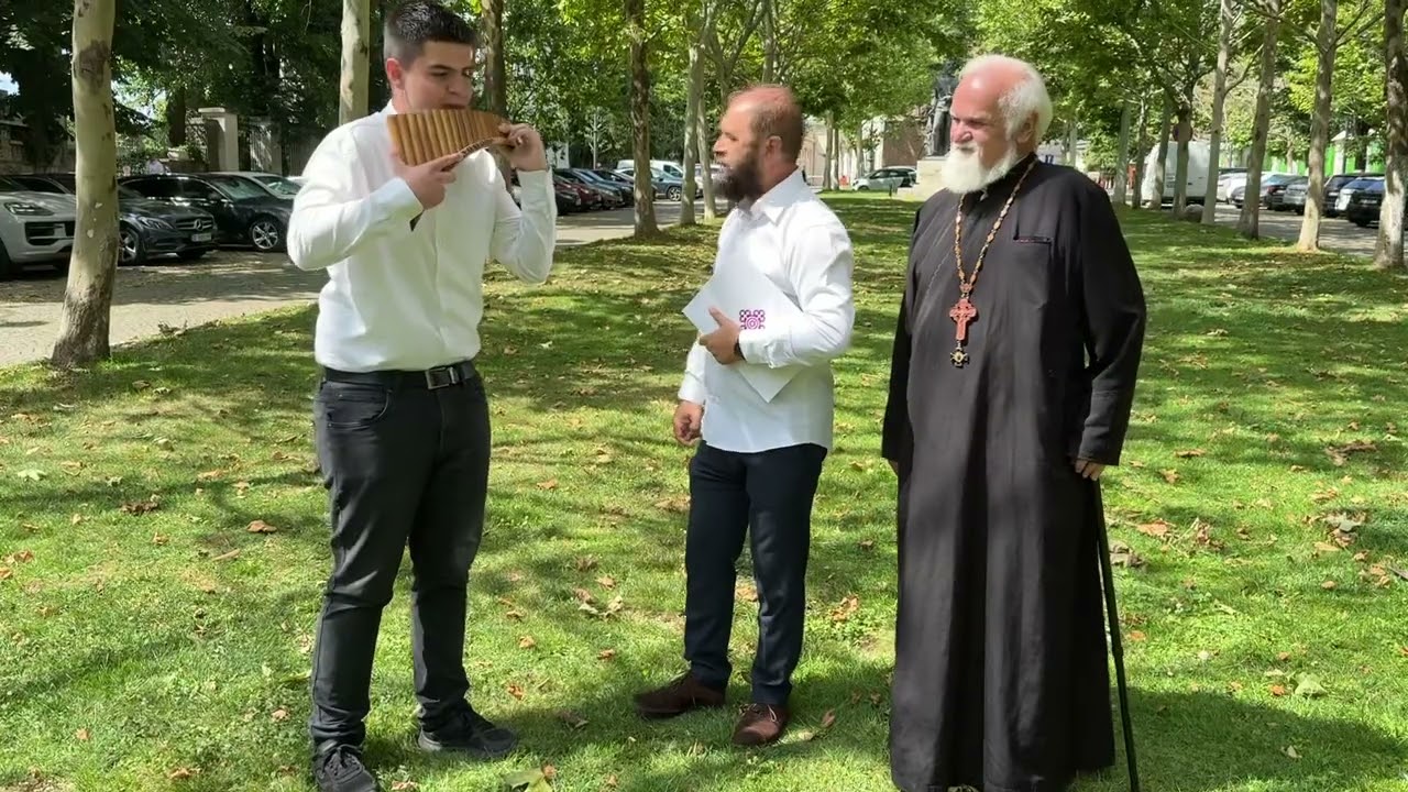 „Leliță Săftiță”, alături de părintele Mihail Bucă! 